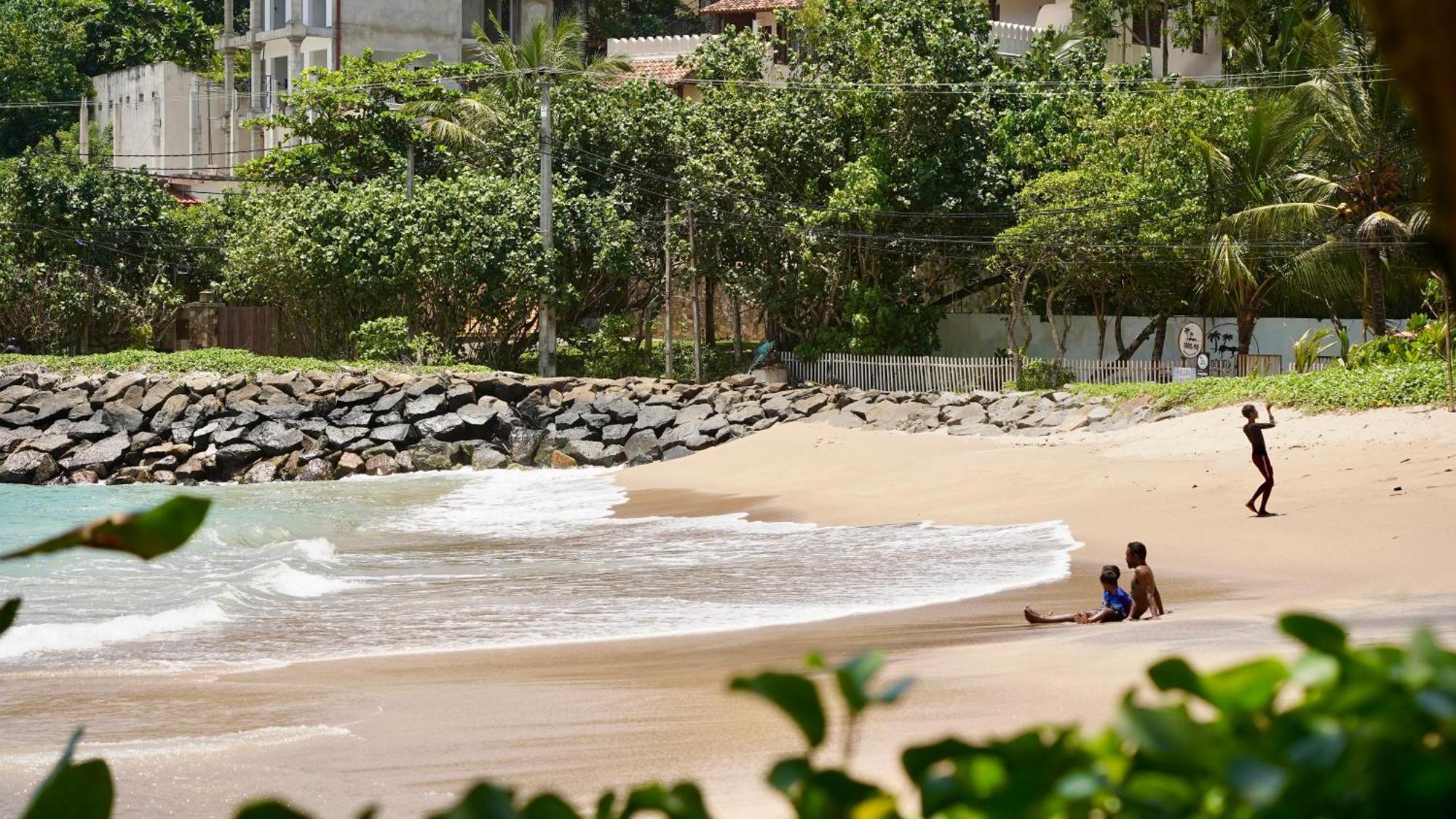 Oceanlife Surf Stay At Horizon Inn Weligama Exterior foto