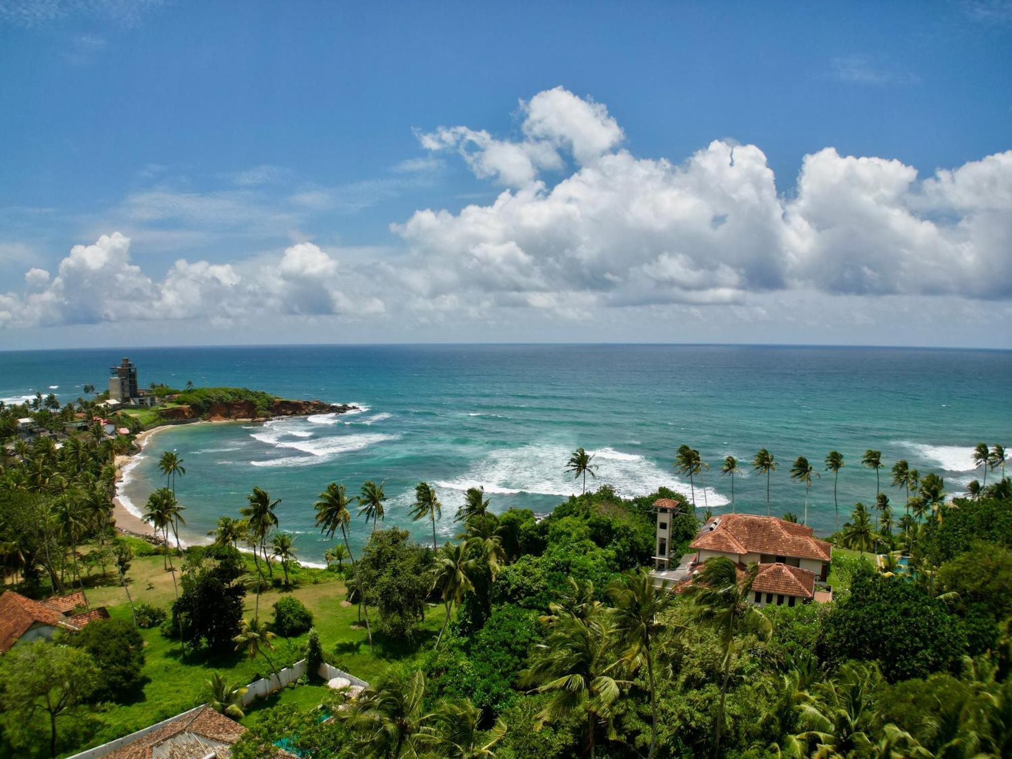 Oceanlife Surf Stay At Horizon Inn Weligama Exterior foto