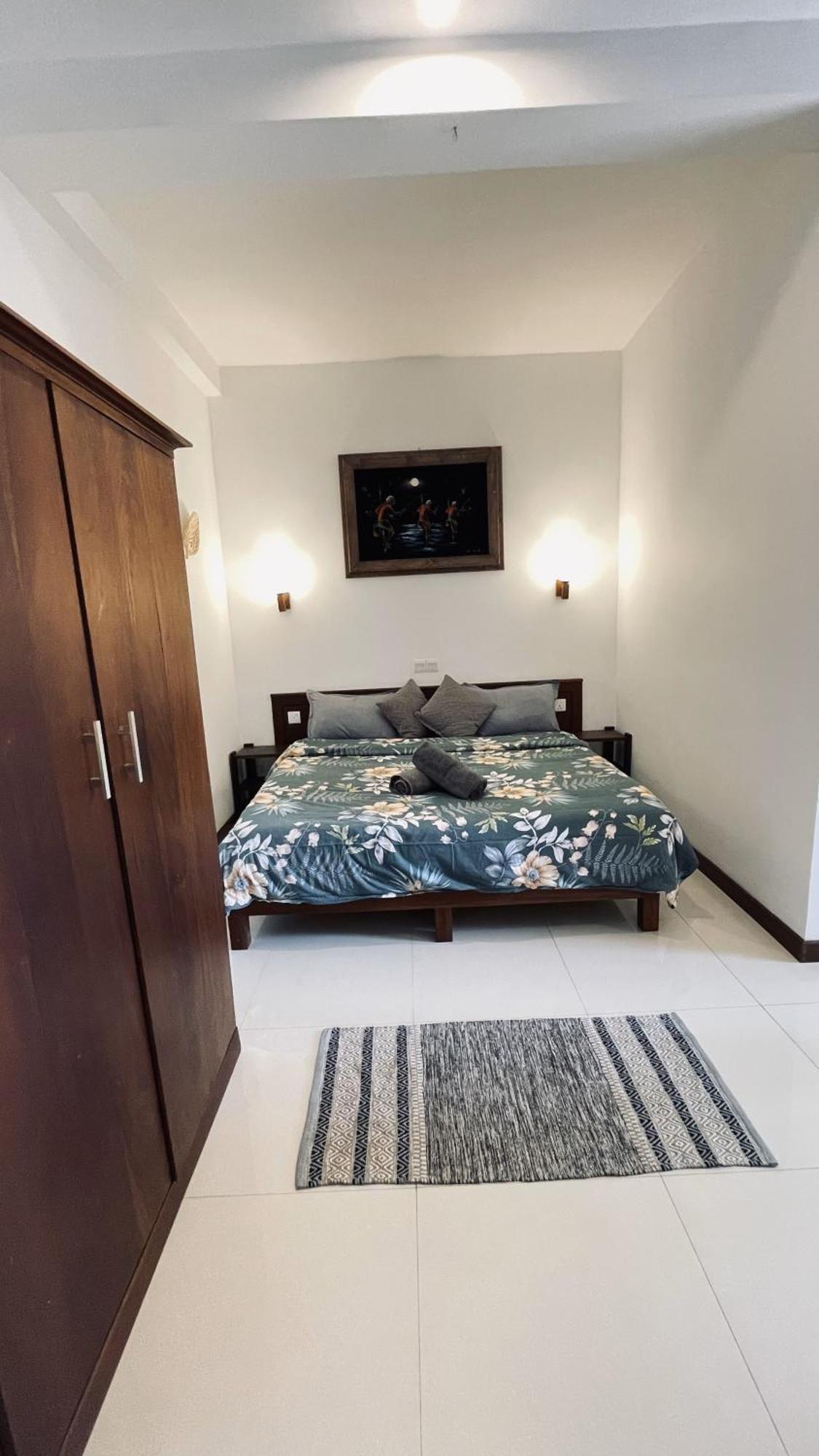 Oceanlife Surf Stay At Horizon Inn Weligama Exterior foto