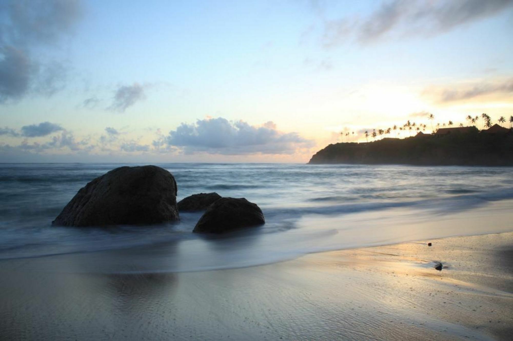 Oceanlife Surf Stay At Horizon Inn Weligama Exterior foto